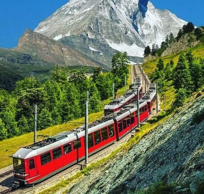 Szwajcaria Czerwony Pociąg + Włochy
